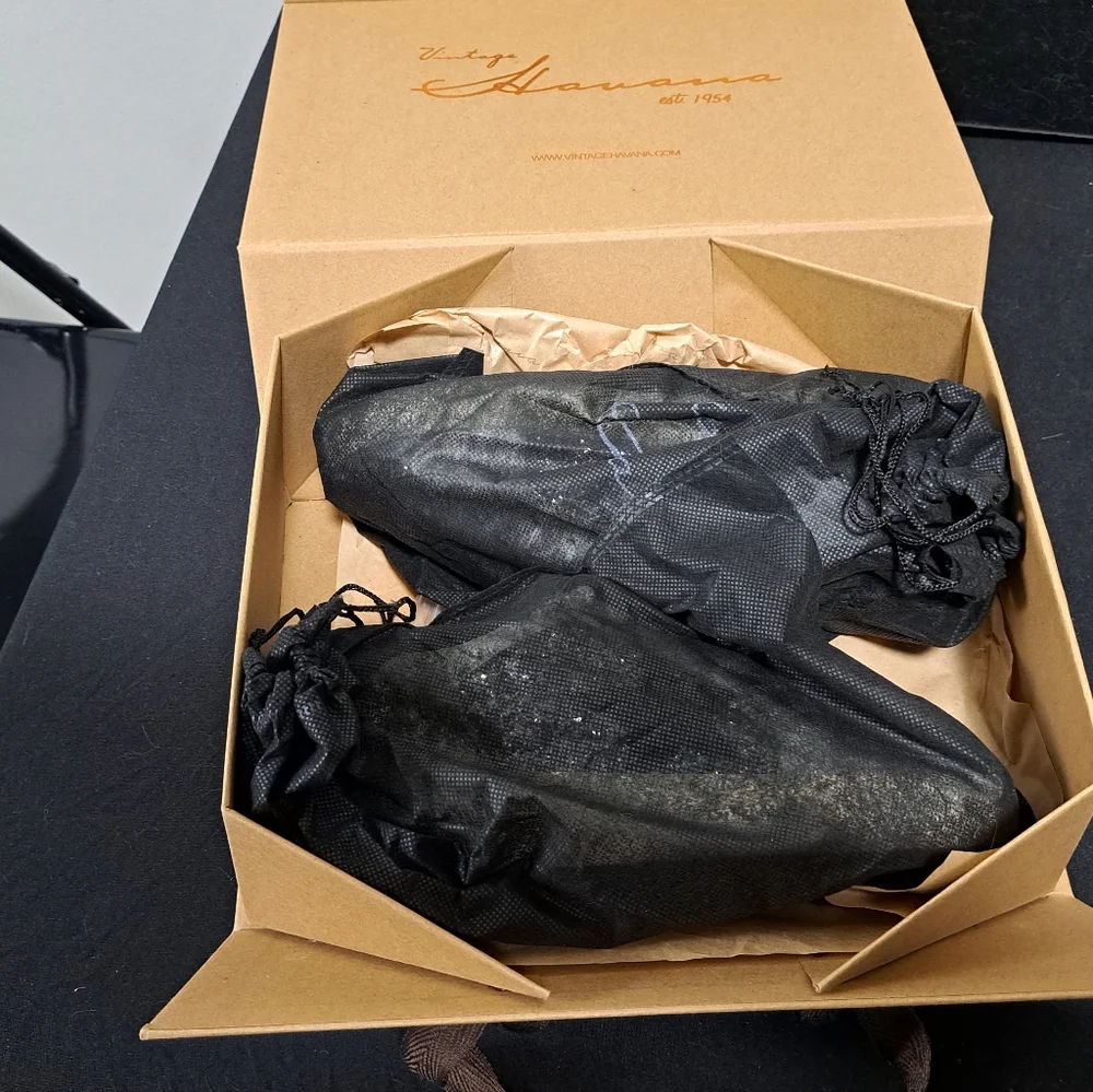 Vintage Havana White and Silver Sneakers Like New - Picture 12 of 17